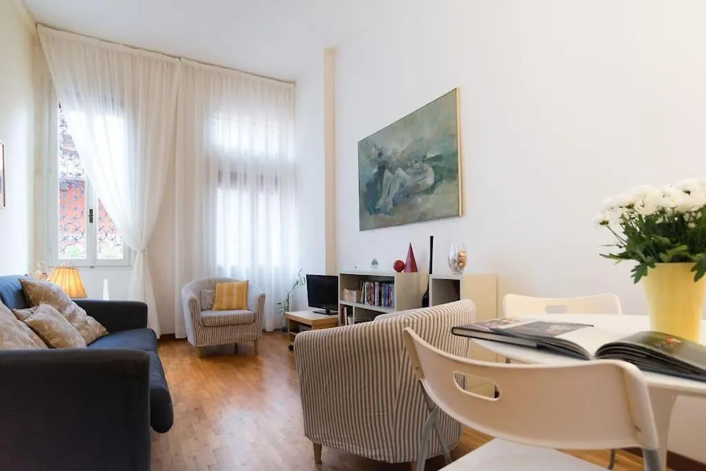 Rialto Quiet Heritage Casa Veronica - 5 Guests - 5 Mins Rialto-1